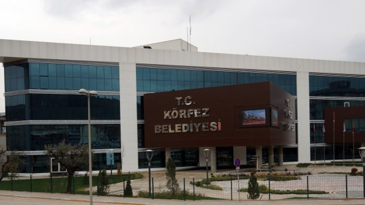 Körfez Belediyesi 'ışıklı kiraz' için servet harcamış!