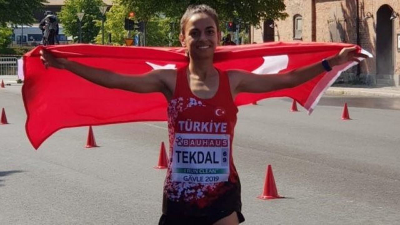 Avrupa U23 Şampiyonası'nda Ayşe Tekdal, altın madalya kazandı