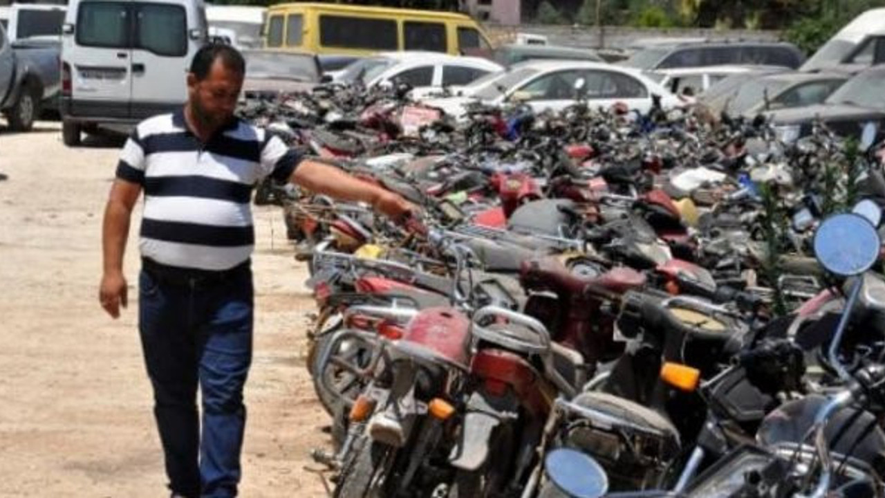 Yediemin otoparkında milyonluk servet çürüyor