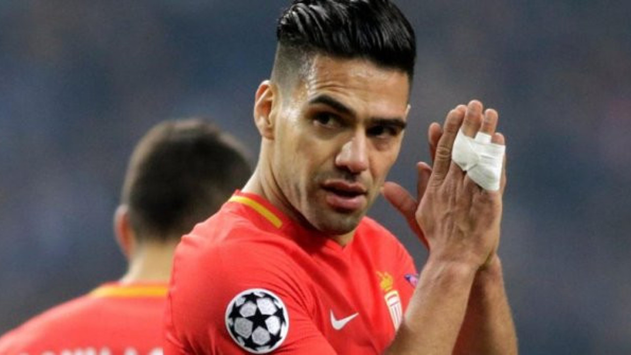 Galatasaray istiyordu, kamp kadrosuna alınmadı!