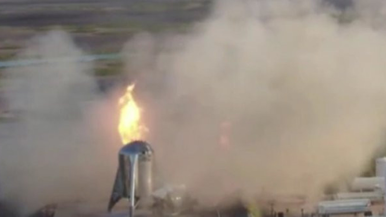 SpaceX'in dev roketi ikinci kez alevlere teslim oldu