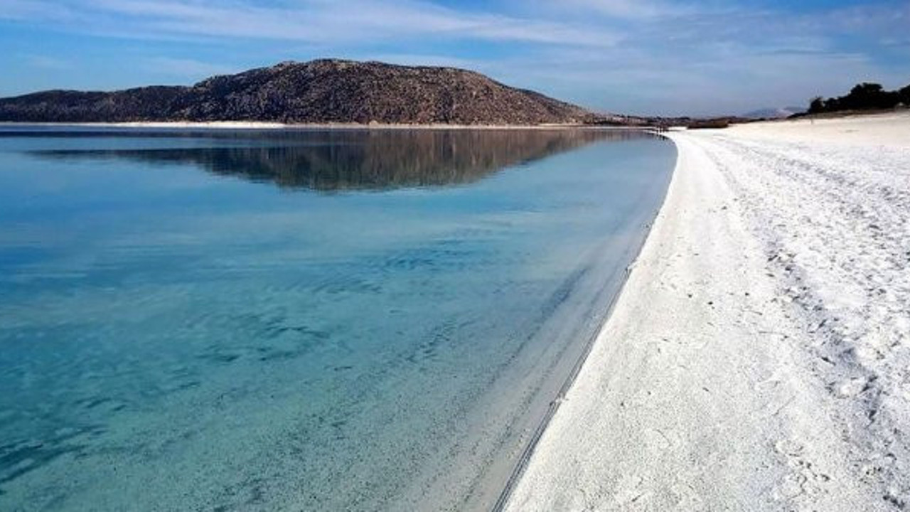 Salda Gölü'nde neler oluyor?