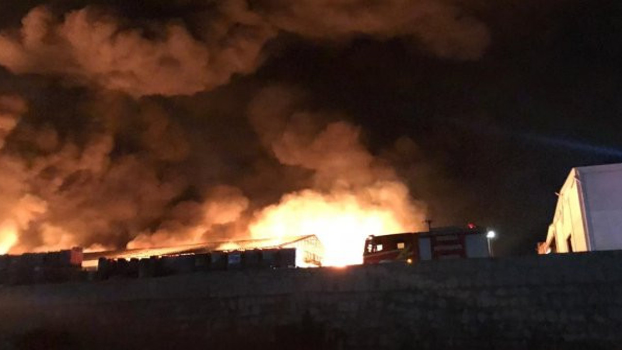 Denizli'de katı atık bertaraf tesisinde yangın