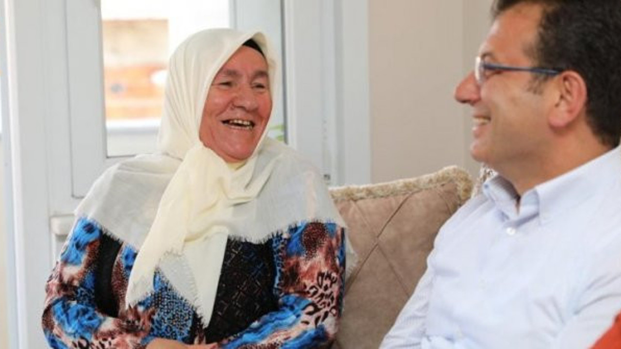 İmamoğlu, 'oy vermem' diyen Mahruze teyzeyi ziyaret etti!