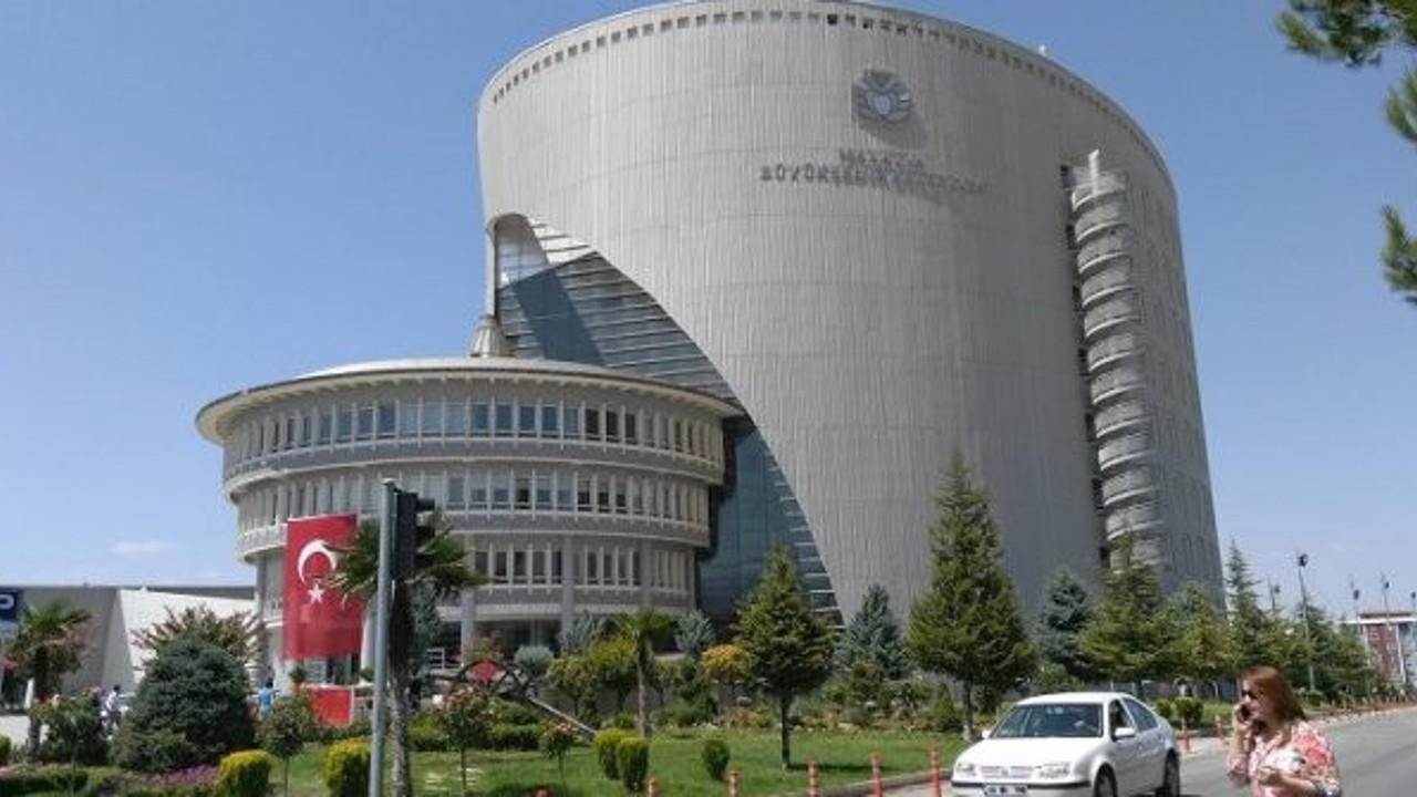 AKP'lilerin israf kavgası!