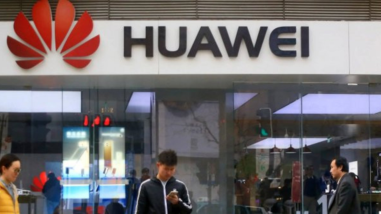Huawei kendi işletim sistemi HarmonyOS’u tanıttı