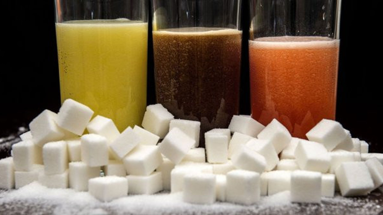 Şekerli içecekler kanser yapıyor!