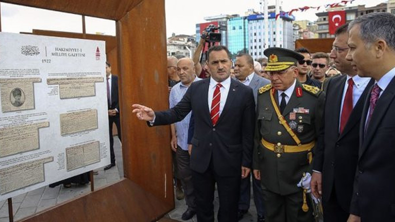Taksim Meydanı'na Zafer Haftası Sergisi açıldı