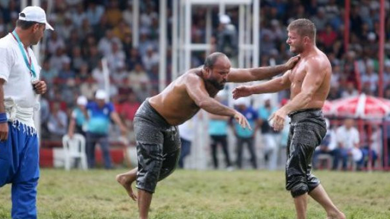 Elmalı'nın başpehlivanı Ali Gürbüz