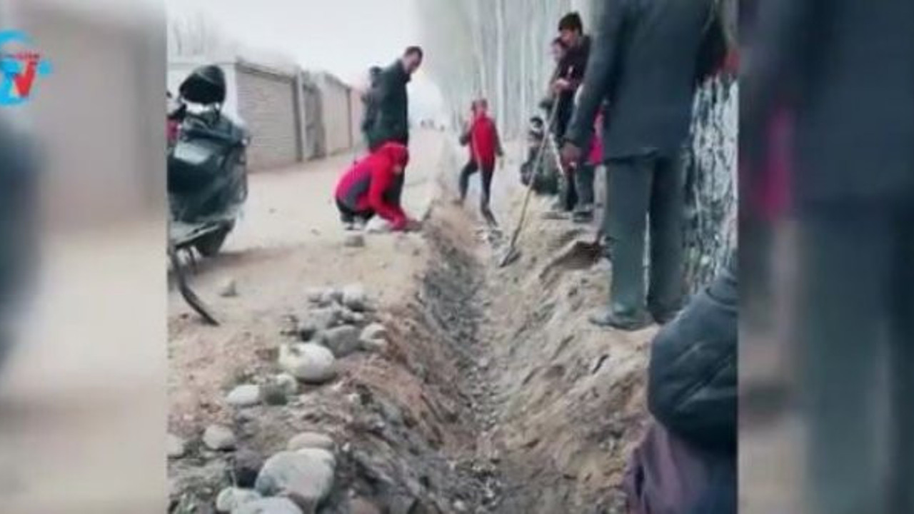 Çin, Uygur Türklerini bedavaya çalıştırıyor