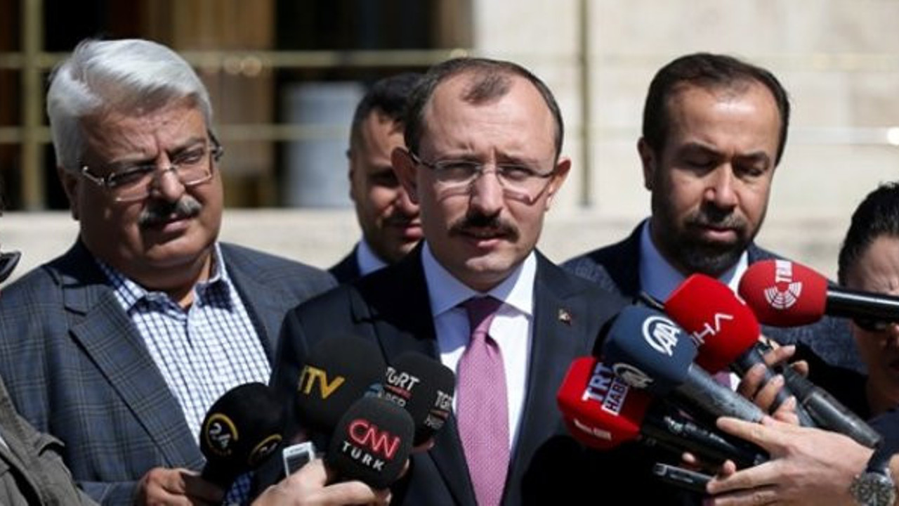 AKP, Gül ile Pelikancılar arasındaki kavgada CHP'yi suçladı