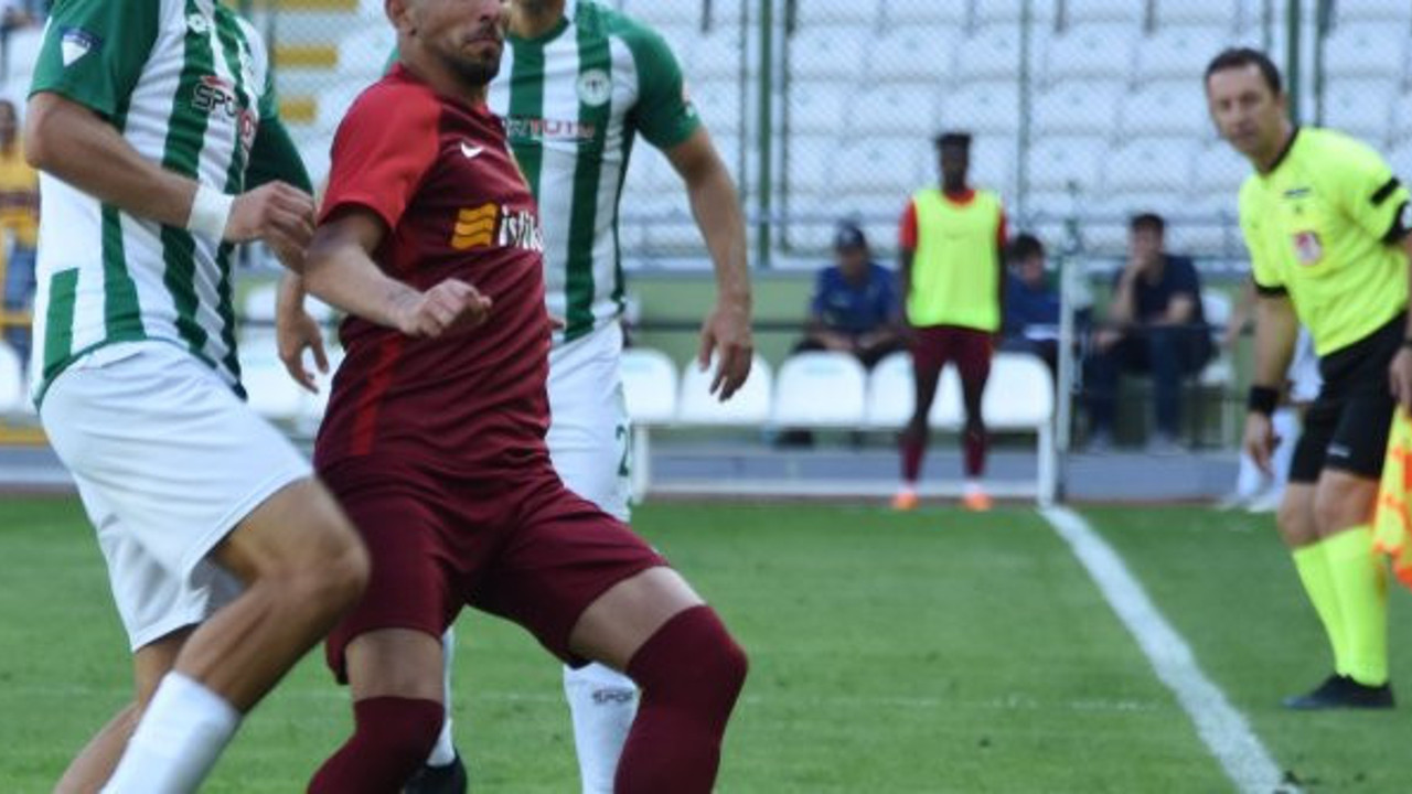 Konyaspor-Kayserispor maçında ortalık karıştı