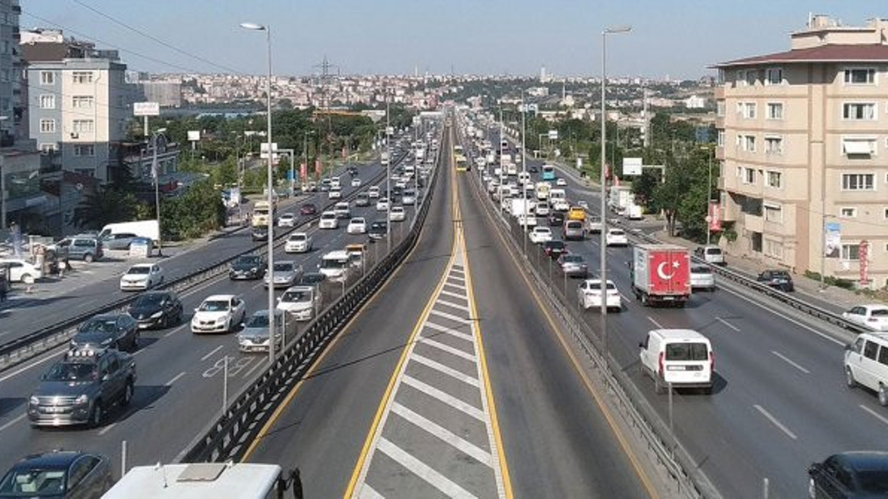 Ağustos ayında kaydı yapılan taşıt sayısı yüzde 42,2 azaldı