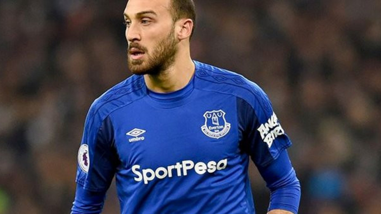 Cenk Tosun Al Gharafa'ya mı transfer oluyor?
