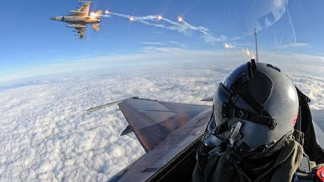 Pilotlar hem havayolunda hem F-16’da uçmaya başlayacak