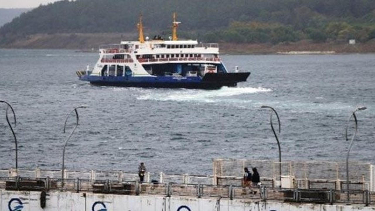 Gökçeada feribot seferleri iptal edildi (03 Kasım 2019)