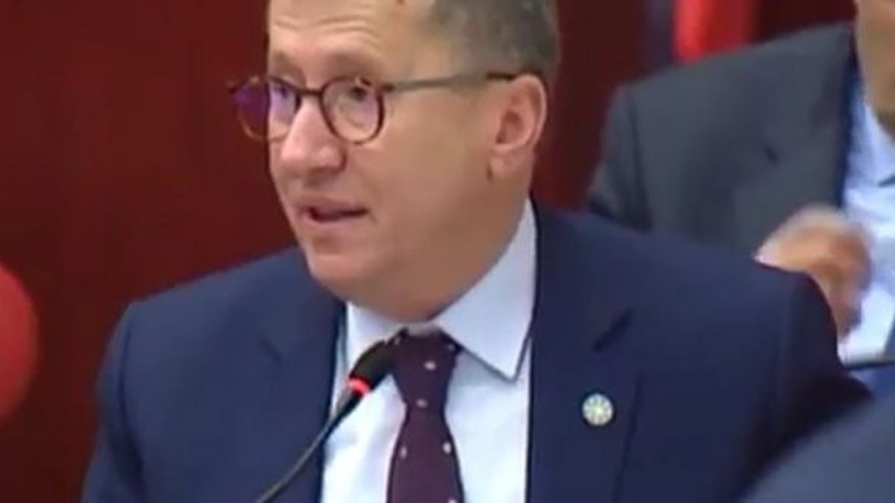 Göç İdaresi'nden Ümit Özdağ hakkında skandal paylaşım