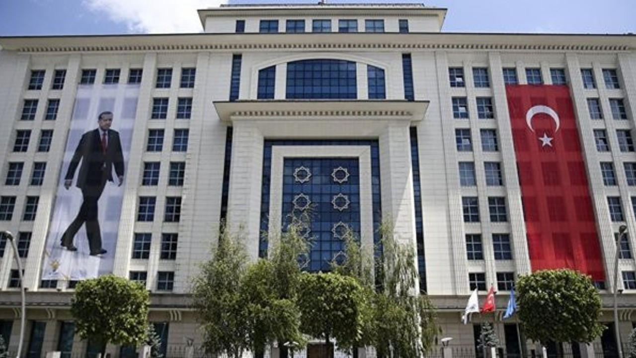 AKP’li eski ilçe başkanı İstifa etti