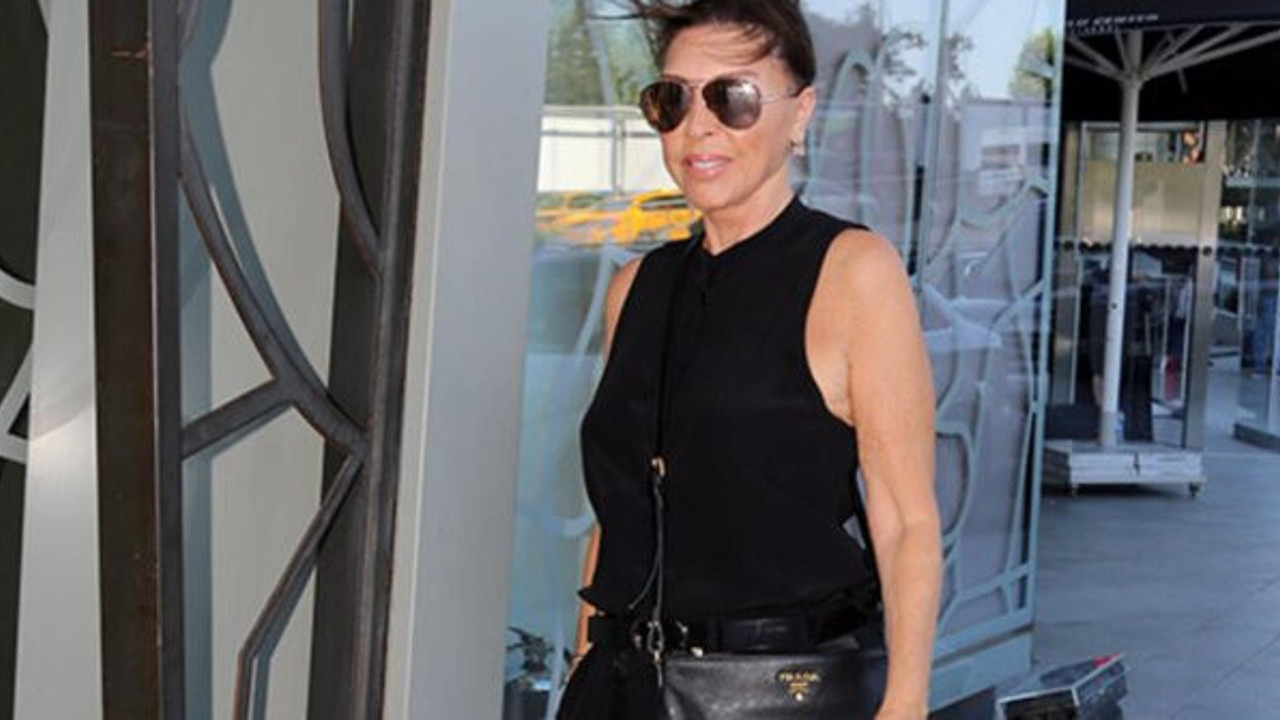 Nebahat Çehre kimdir?