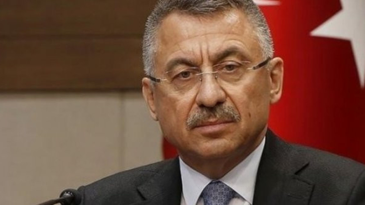 Fuat Oktay'dan bayrak tepkisi: Şiddetle kınıyorum