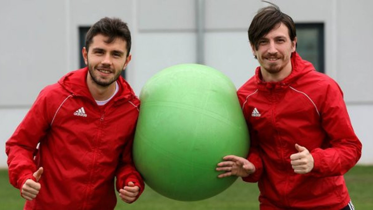 Beşiktaş'tan Mert Hakan ve Emre Kılınç açıklaması