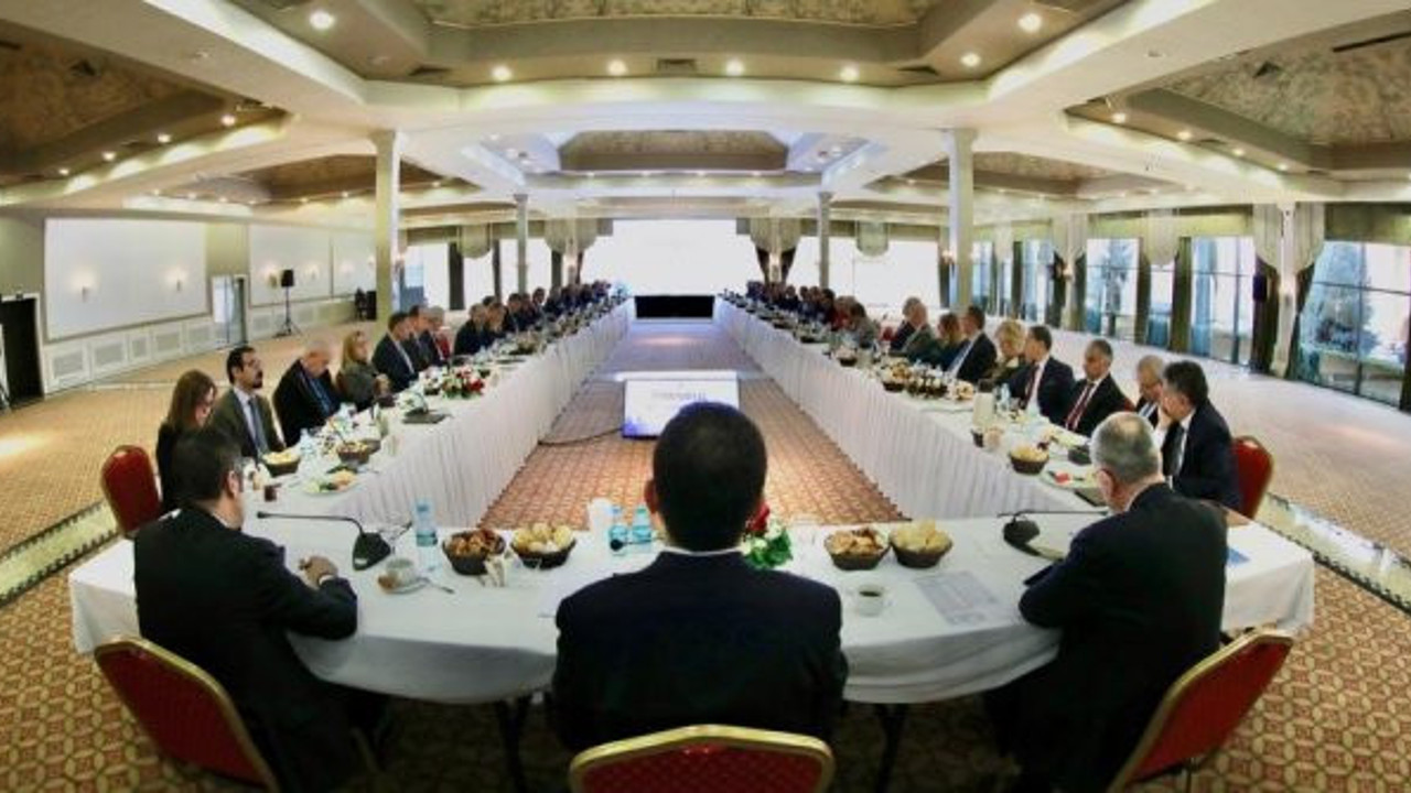 Devlet üniversitesi rektörleri Ekrem İmamoğlu'nun davetine gitmedi