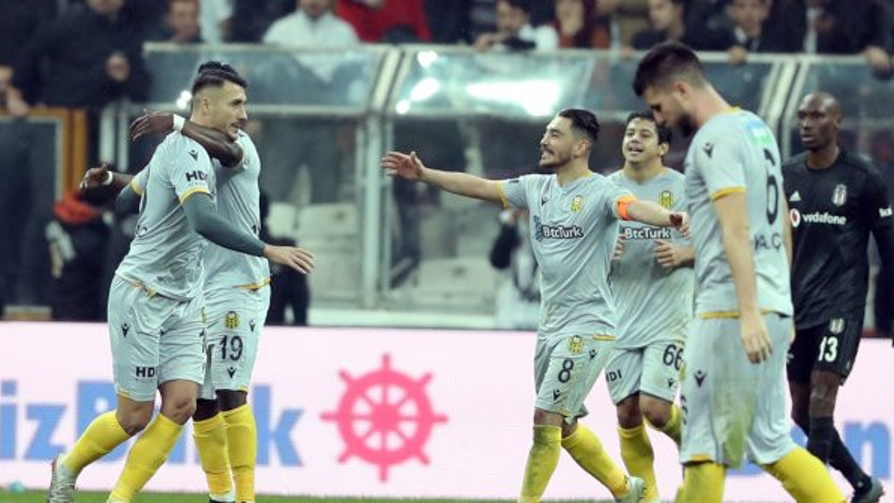 Adis Jahovic neden kartal işareti yaptı?