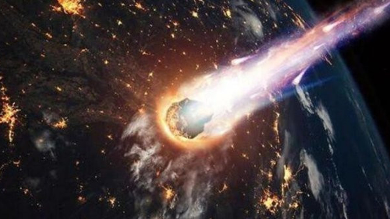 NASA uyardı! Dünya'ya çarpabilir...