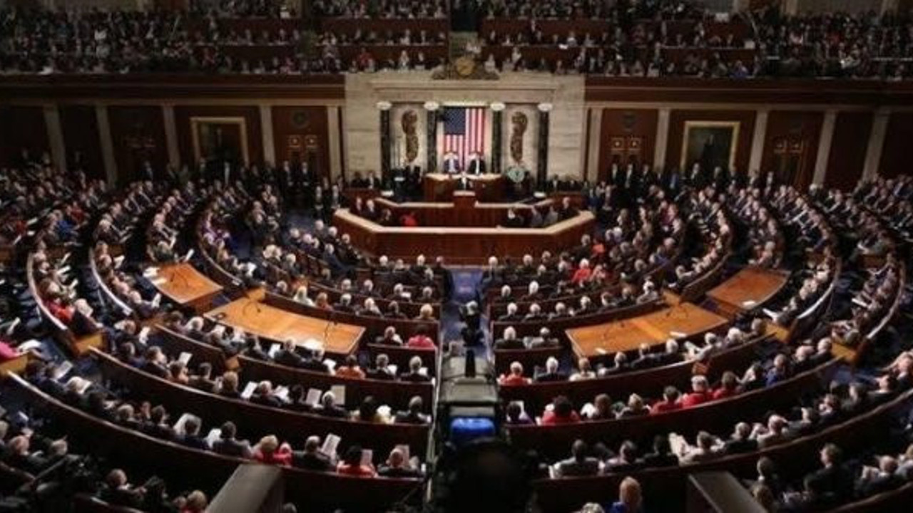 ABD Temsilciler Meclisi'nde Trump çelişkisi!