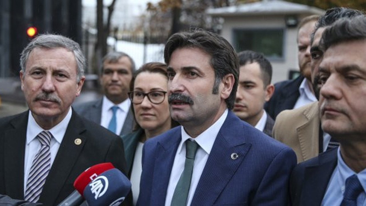 Ayhan Sefer Üstün: "Ya zalim Çin'e ya da yandaşlara peşkeş çekilecek"