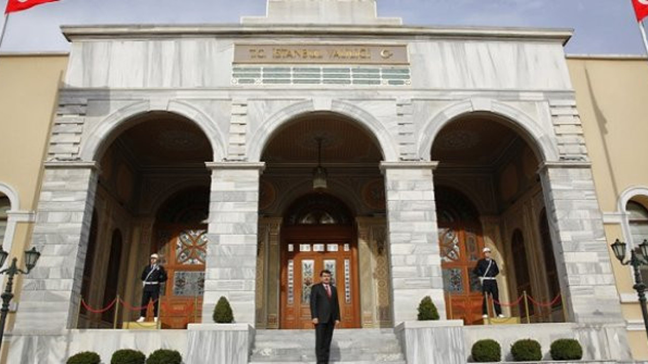 İstanbul Valiliği yılbaşı hazırlıklarını tamamladı