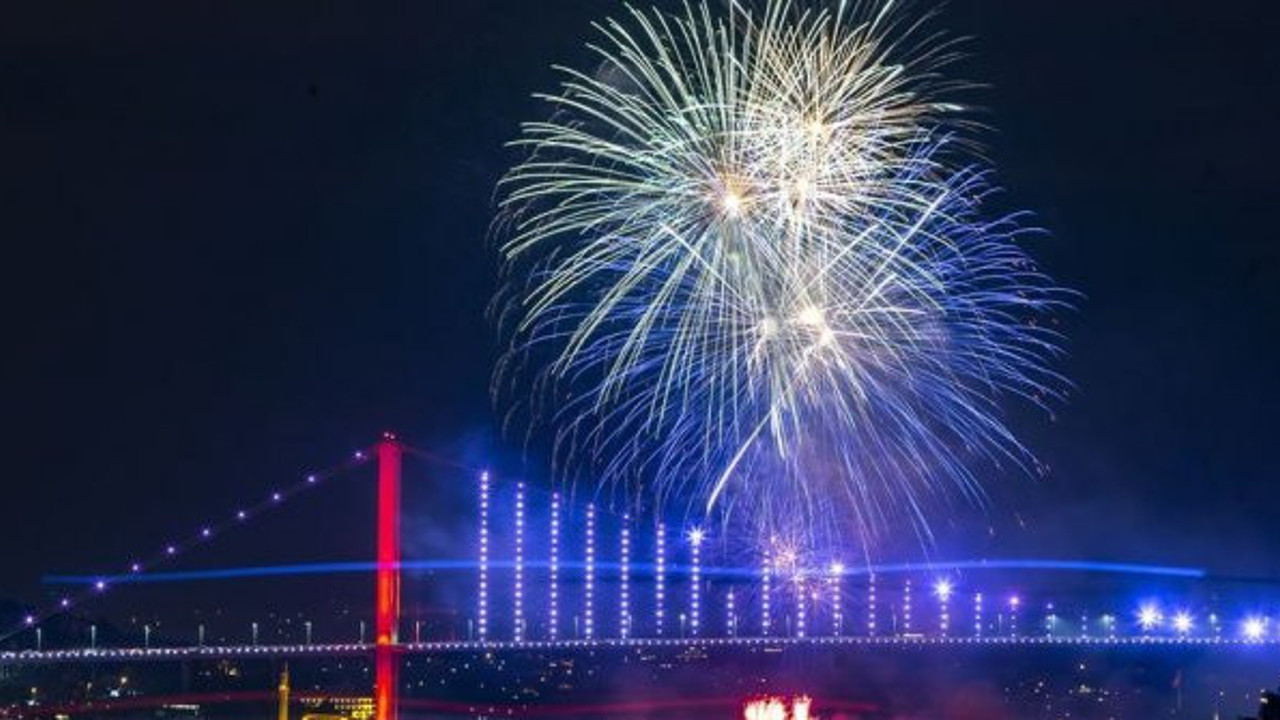 Türkiye '2020' yılına merhaba dedi