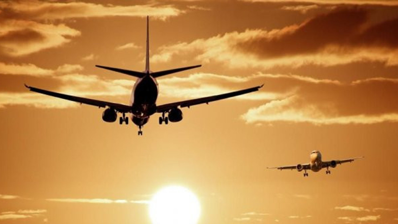 3 şirket Bağdat uçuşlarını askıya aldı