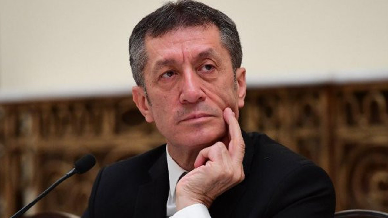 Milli Eğitim Bakanı Ziya Selçuk'tan öğretmenlere kötü haber