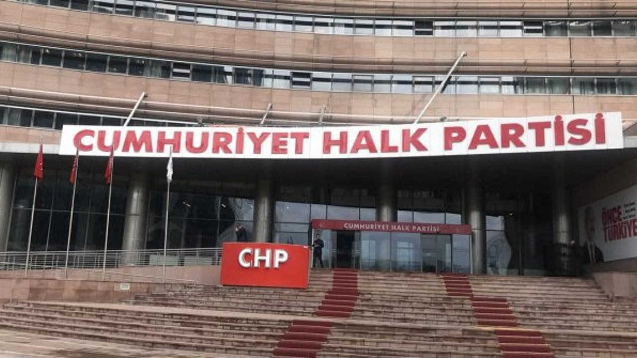 CHP Diyarbakır İl Başkanı ve 24 il yöneticisi görevden alındı