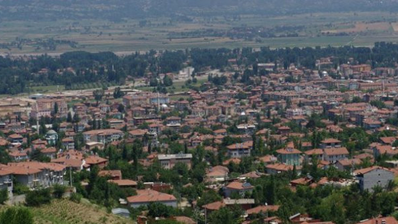 ‘Kimseyi işten çıkarmayacağım’ demişti: MHP’li başkan 62 kişinin işine son verdi!