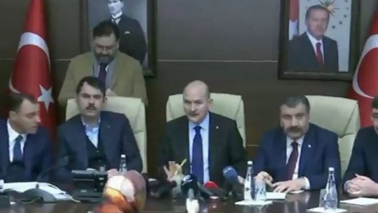 Elazığ Valisi Çetin Oktay Kaldırım'ın Soylu'ya söyledikleri mikrofonlara böyle yansıdı