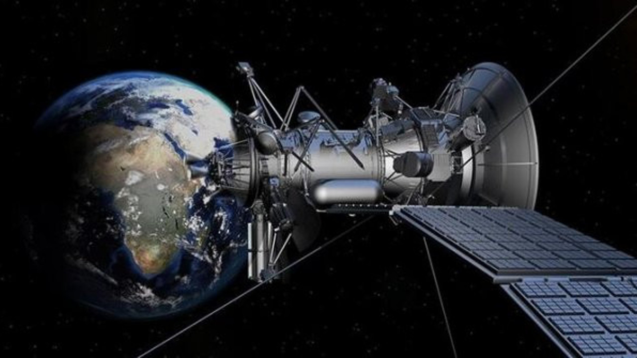 ABD'ye ait eski uydular çarpışmanın eşiğine geldi