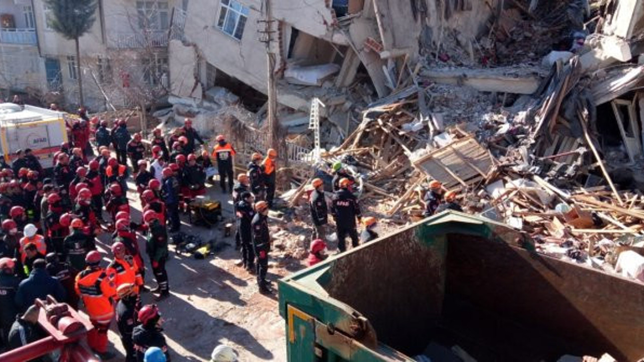 UMKE gönüllüsü Emine Kuştepe "Azize" ile konuşmasını anlattı