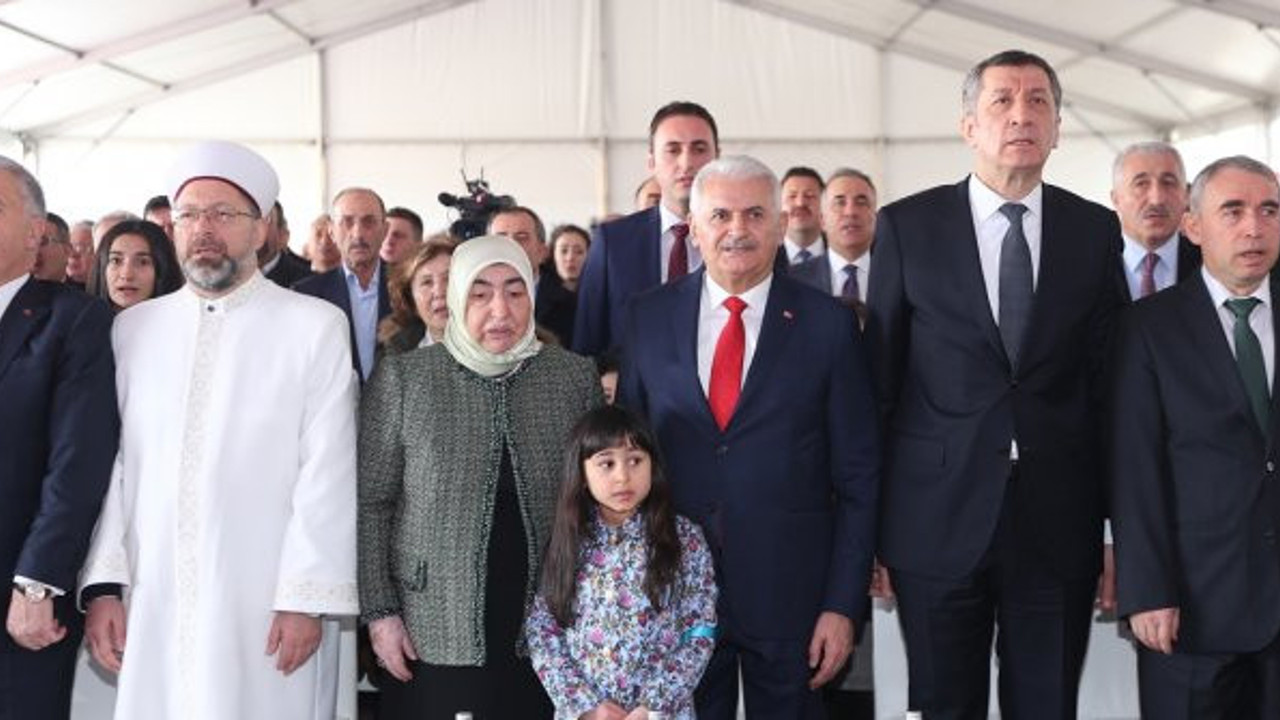 Okul yaptıran Binali Yıldırım: "KDV'den muaf oluyorsunuz"