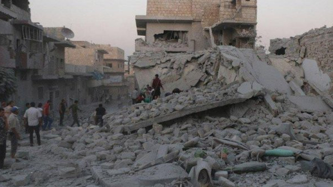 Erdoğan Toprak: "Suriye politikasında Rusya'ya mahkum olduk"