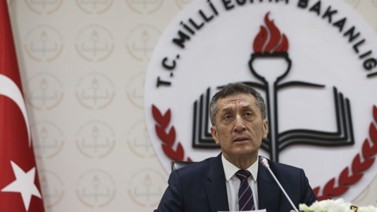 Milli Eğitim Bakanı Ziya Selçuk duyurdu: Eğitim sistemi yine sil baştan!