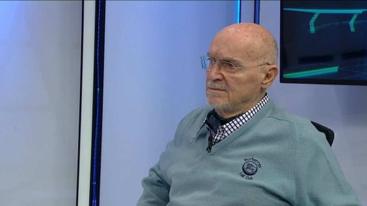 Hıncal Uluç: “Elinize mi sıkıştırdılar, böyle yazın diye”