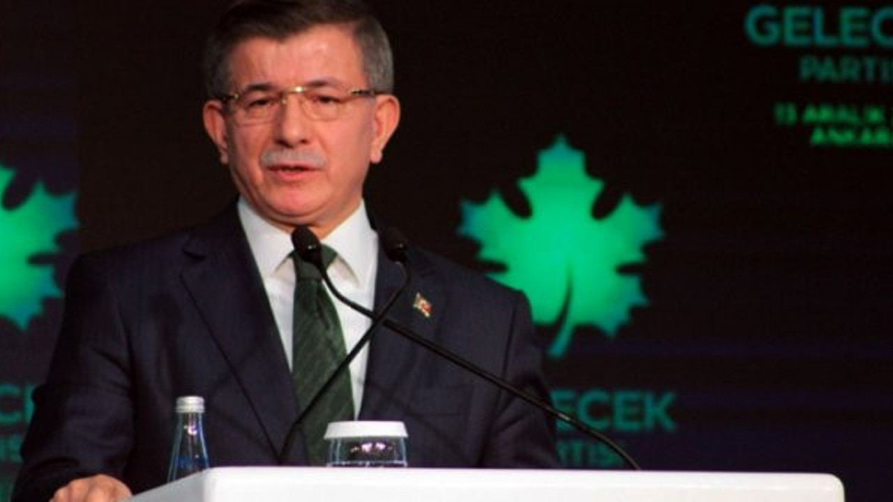 Ahmet Davutoğlu İdlib'i konuşmak için parti genel başkanlarını aradı