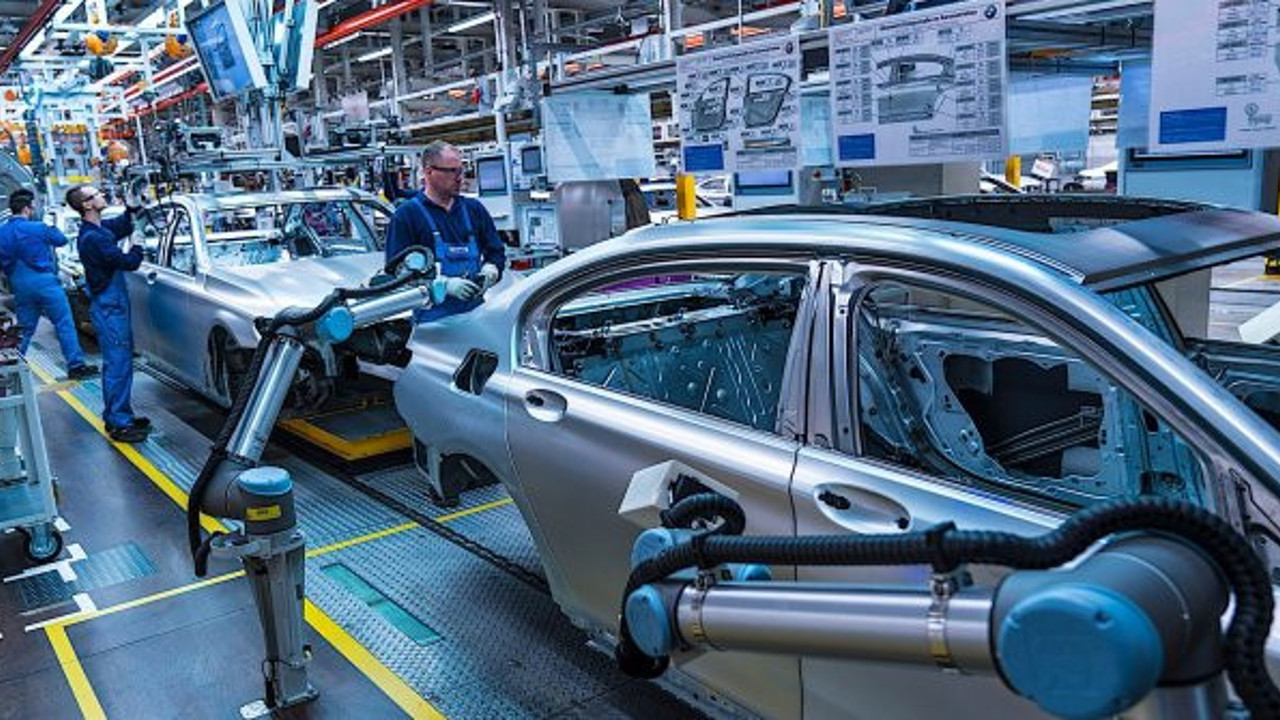 Coronavirüs BMW'yi de vurdu