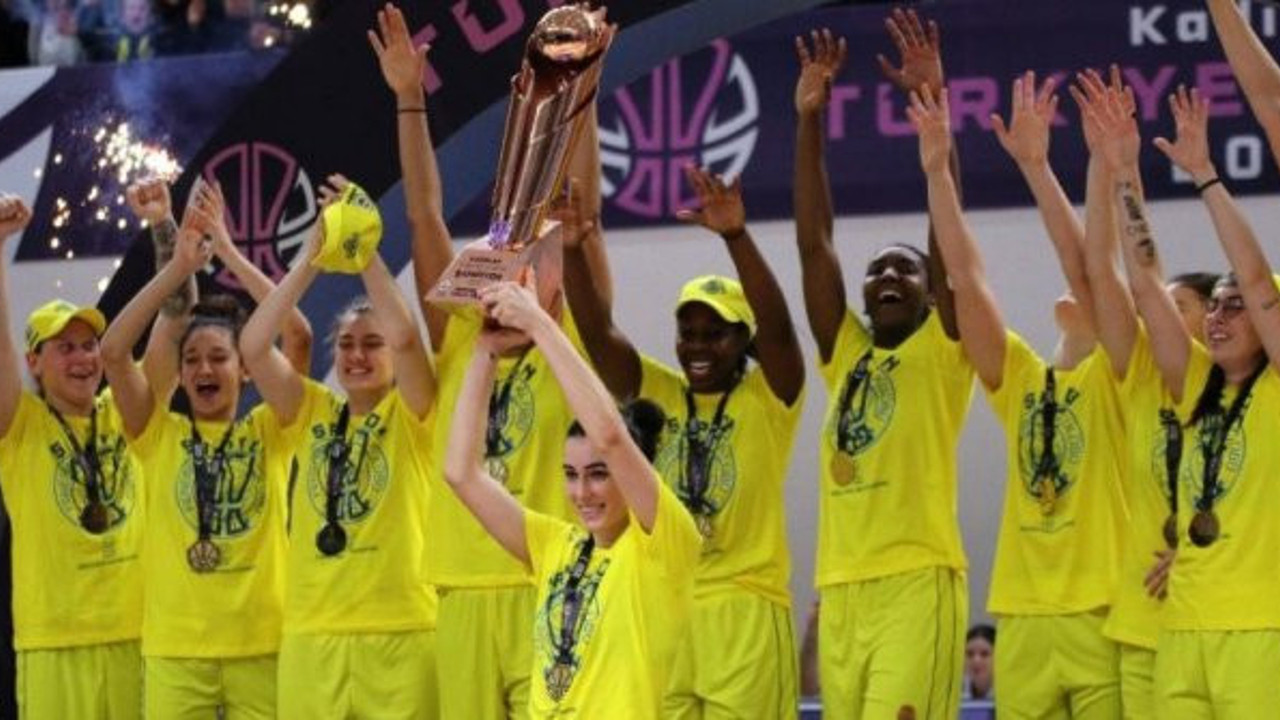 Fenerbahçe kupada şampiyon oldu