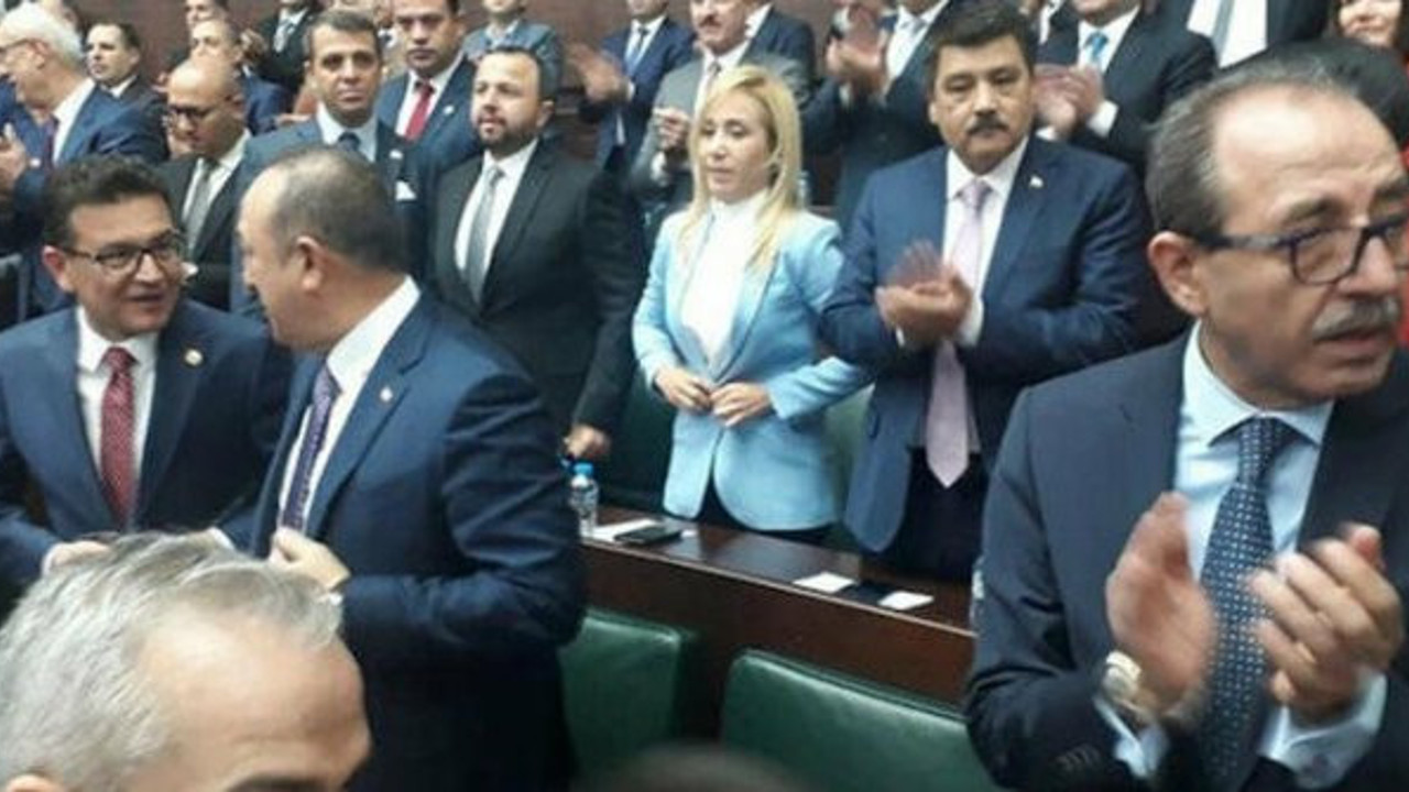 Tuba Vural Çokal daha önce eleştirdiği AKP'ye geçti