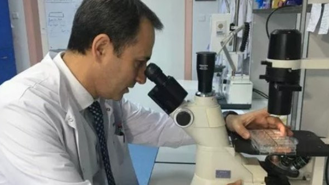 TÜBİTAK'ta görevli Prof. Dr. Kadir Yeşilbağ aşının çıkacağı tarihi verdi