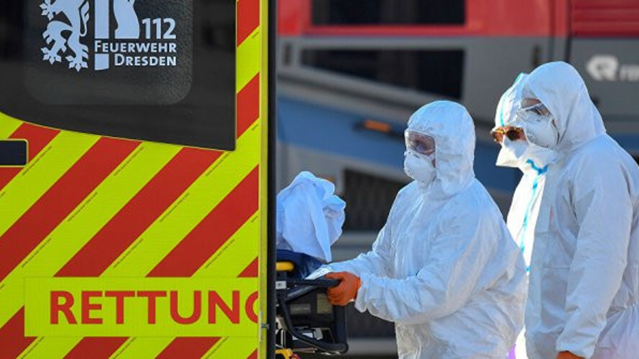 Almanya'da korona virüsten ölümler artıyor