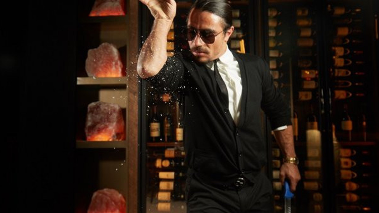 Nusret paket servise başladı: Fiyatları dudak uçuklattı